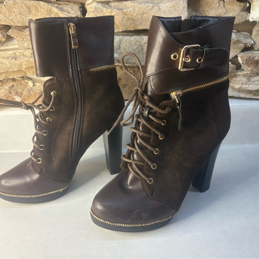 Stylish Brown Lace-Up Ankle Boots